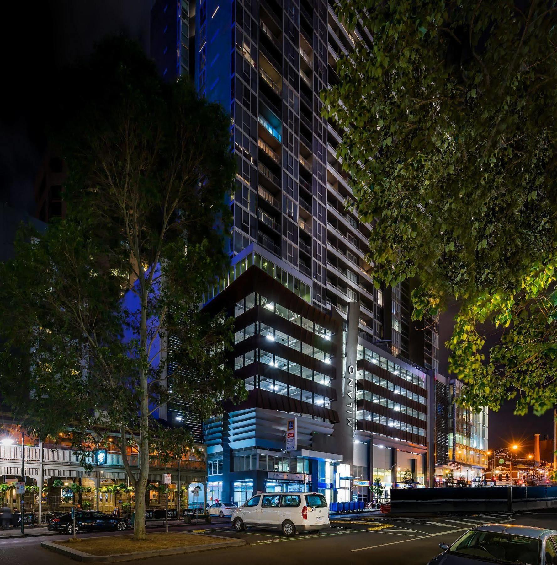 Milano Serviced Apartments Melbourne Exterior photo